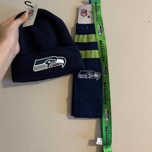 Seattle Seahawks Apparel - Men’s Beanie/Socks/Keychain